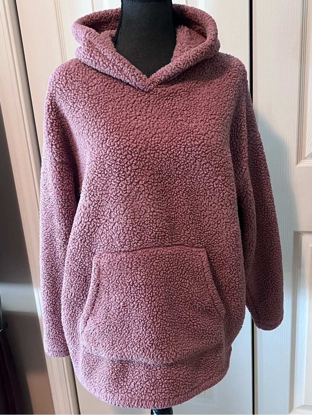 NWOT Cozy Plush Hooded Pullover - Dusty Mauve size large